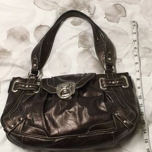 Never used, trendy shoulder bag